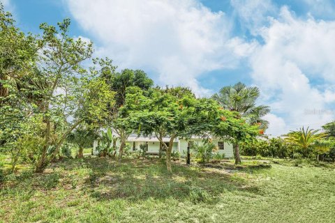 House in Stuart, Florida 3 bedrooms, 167.69 sq.m. № 1902055 - photo 6