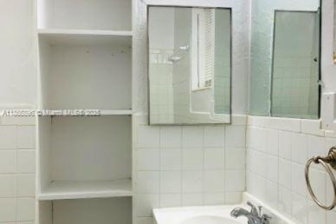 Appartement à louer à Miami, Floride: 1 chambre, 46.45 m2 № 1897620 - photo 9