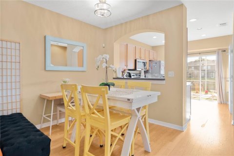Touwnhouse à louer à Riverview, Floride: 2 chambres, 129.13 m2 № 2206048 - photo 13
