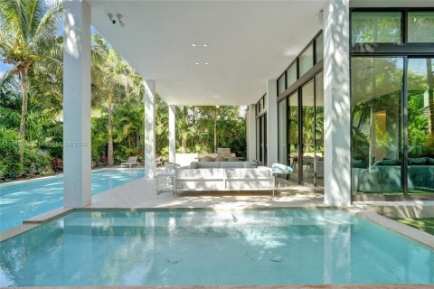 Купить виллу или дом в Голден-Бич, Флорида 6 спален, № 2039719 - фото 19