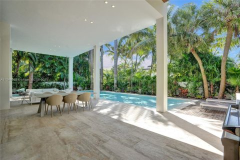 Купить виллу или дом в Голден-Бич, Флорида 6 спален, № 2039719 - фото 28
