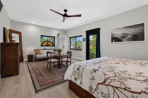 Casa en venta en Gulfport, Florida, 4 dormitorios, 245.17 m2 № 2091653 - foto 22