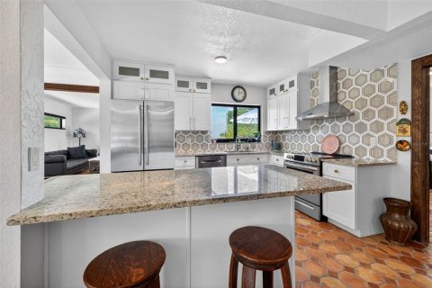 Casa en venta en Gulfport, Florida, 4 dormitorios, 245.17 m2 № 2091653 - foto 11