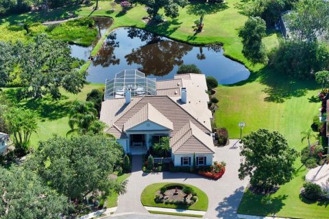 House in Bradenton, Florida 3 bedrooms, 340.21 sq.m. № 1832162 - photo 3