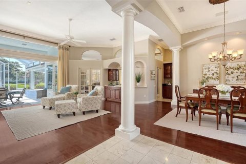House in Bradenton, Florida 3 bedrooms, 340.21 sq.m. № 1832162 - photo 11