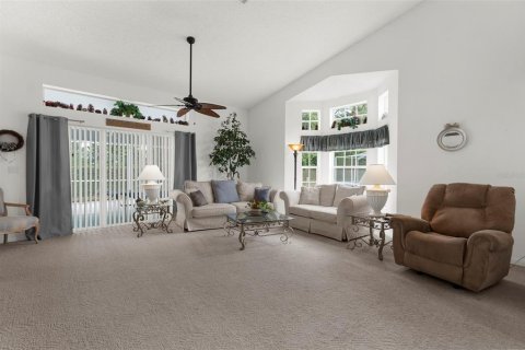 House in Weeki Wachee, Florida 2 bedrooms, 128.02 sq.m. № 1846563 - photo 10