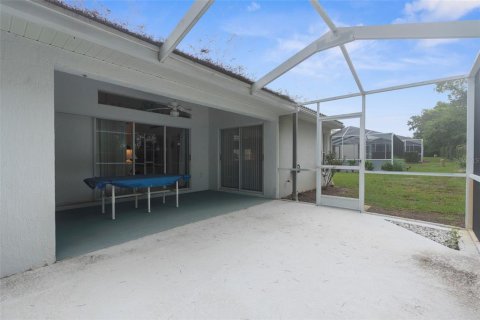 House in Weeki Wachee, Florida 2 bedrooms, 128.02 sq.m. № 1846563 - photo 21