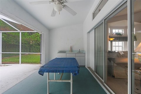 House in Weeki Wachee, Florida 2 bedrooms, 128.02 sq.m. № 1846563 - photo 20