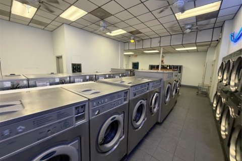 Propiedad comercial en venta en Seminole, Florida, 167.22 m2 № 2092171 - foto 14