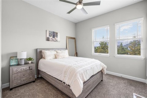 Villa ou maison à vendre à Orlando, Floride: 4 chambres, 259.2 m2 № 1900028 - photo 21