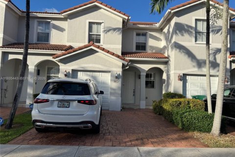 Touwnhouse à Miami, Floride 3 chambres, 161.93 m2 № 2010227