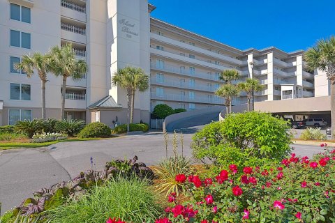 Condo in Fort Walton Beach, Florida, 3 bedrooms  № 558333 - photo 1