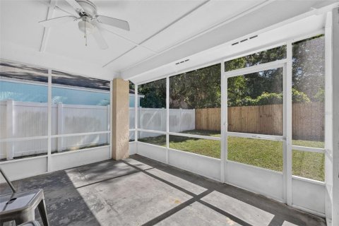 Villa ou maison à vendre à Orlando, Floride: 3 chambres, 151.8 m2 № 2430344 - photo 28