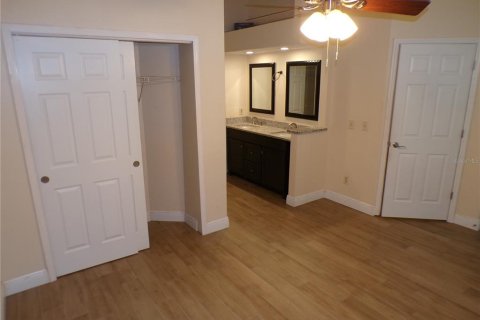 Купить кондоминиум в Орландо, Флорида 5 комнат, 112.6м2, № 2396823 - фото 10