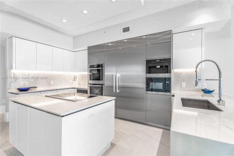 Купить кондоминиум в Авентура, Флорида 2 спальни, 228.73м2, № 1692886 - фото 12