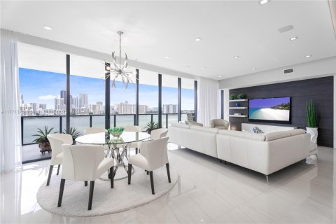 Купить кондоминиум в Авентура, Флорида 2 спальни, 228.73м2, № 1692886 - фото 7