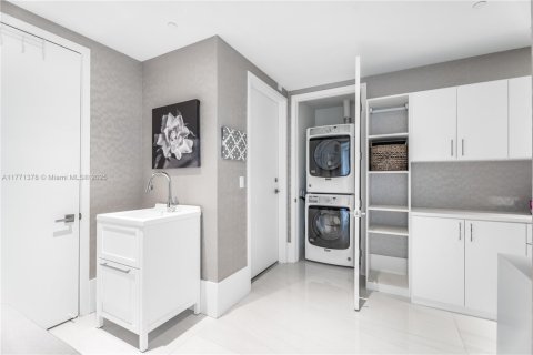 Купить кондоминиум в Авентура, Флорида 2 спальни, 228.73м2, № 1692886 - фото 28