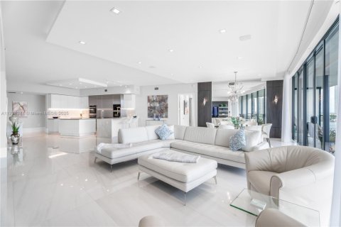 Купить кондоминиум в Авентура, Флорида 2 спальни, 228.73м2, № 1692886 - фото 10