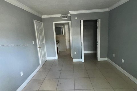Copropriété à louer à Miami, Floride: 1 chambre, 62.8 m2 № 1946388 - photo 7