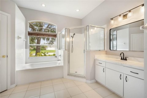 House in Land O' Lakes, Florida 4 bedrooms, 229.47 sq.m. № 1823031 - photo 19