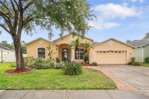 House in Land O' Lakes, Florida 4 bedrooms, 229.47 sq.m. № 1823031 - photo 2