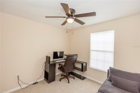 House in Eustis, Florida 4 bedrooms, 173.08 sq.m. № 1566161 - photo 23