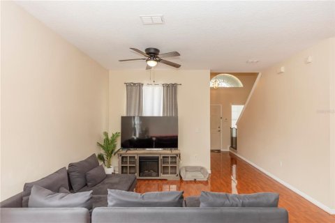 House in Eustis, Florida 4 bedrooms, 173.08 sq.m. № 1566161 - photo 6