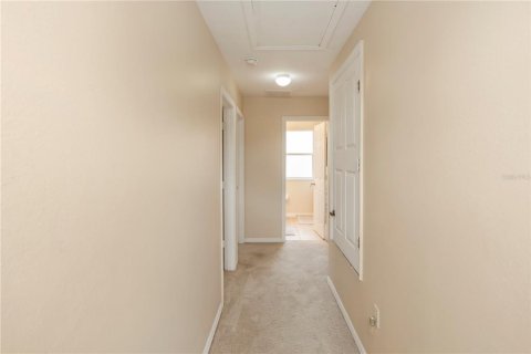 House in Eustis, Florida 4 bedrooms, 173.08 sq.m. № 1566161 - photo 20