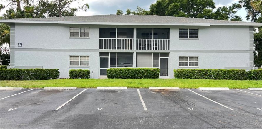 Condo in Ocala, Florida, 2 bedrooms № 2199728