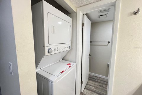Condo in Ocala, Florida, 2 bedrooms № 2199728 - photo 24