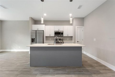 Casa en alquiler en Winter Haven, Florida, 4 dormitorios, 166.3 m2 № 1817924 - foto 12