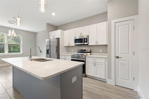 Casa en alquiler en Winter Haven, Florida, 4 dormitorios, 166.3 m2 № 1817924 - foto 14