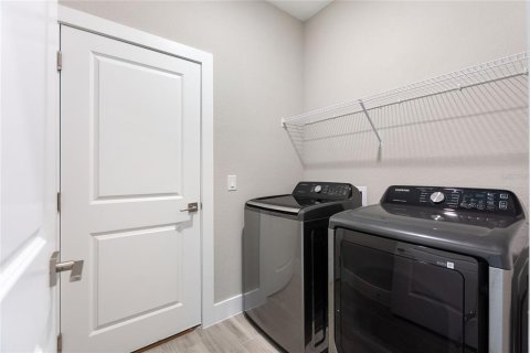 Casa en alquiler en Winter Haven, Florida, 4 dormitorios, 166.3 m2 № 1817924 - foto 26