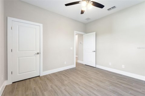 Casa en alquiler en Winter Haven, Florida, 4 dormitorios, 166.3 m2 № 1817924 - foto 19