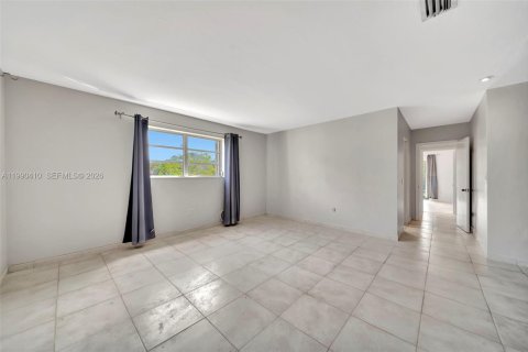 Купить таунхаус в Норт-Майами, Флорида 2 спальни, 143.81м2, № 2056111 - фото 20