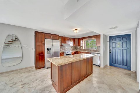 Купить таунхаус в Норт-Майами, Флорида 2 спальни, 143.81м2, № 2056111 - фото 9