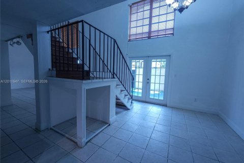 Townhouse in Miami, Florida 3 bedrooms, 123.56 sq.m. № 2075043 - photo 5