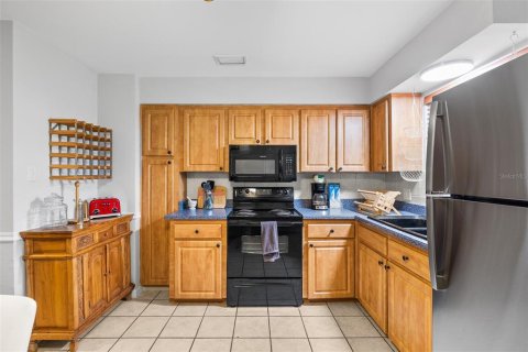 Casa en venta en Gulfport, Florida, 2 dormitorios, 95.5 m2 № 1910128 - foto 9