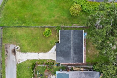 House in Gulfport, Florida 2 bedrooms, 95.5 sq.m. № 1910128 - photo 26