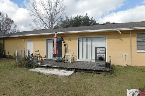 House in Ocala, Florida 2 bedrooms, 104.14 sq.m. № 2151319 - photo 2