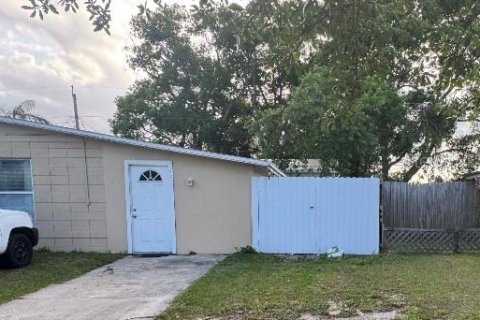 Apartment in Orlando, Florida 1 bedroom, 33.91 sq.m. № 1733220 - photo 1