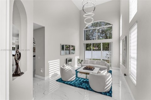 Villa ou maison à louer à Homestead, Floride: 5 chambres, 253.25 m2 № 2076401 - photo 9