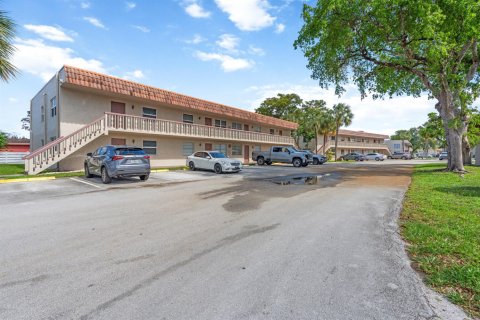 Condominio en venta en Davie, Florida, 2 dormitorios, 92.9 m2 № 2243448 - foto 2