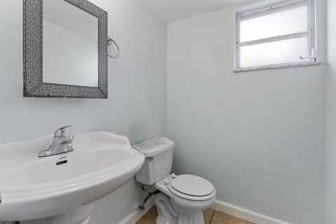 Condominio en venta en Davie, Florida, 2 dormitorios, 92.9 m2 № 2243448 - foto 12