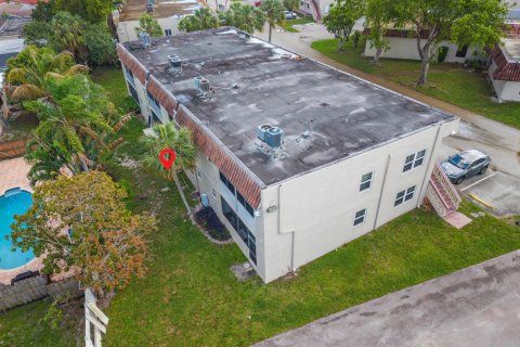 Condominio en venta en Davie, Florida, 2 dormitorios, 92.9 m2 № 2243448 - foto 21