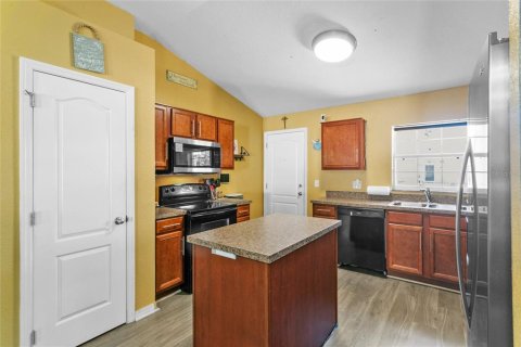 Villa ou maison à vendre à Kissimmee, Floride: 4 chambres, 174.84 m2 № 1590436 - photo 12
