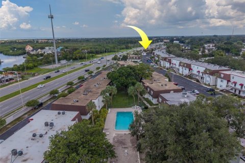 Condo in Tampa, Florida, 2 bedrooms  № 2378049 - photo 29