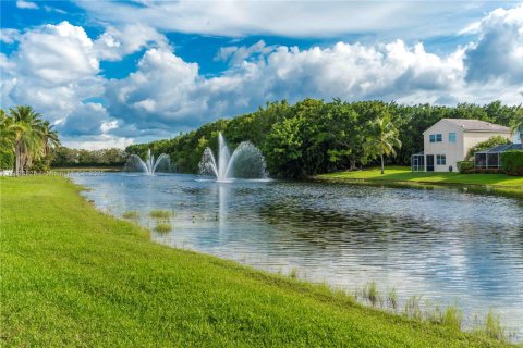 Casa en venta en Weston, Florida, 5 dormitorios, 253.62 m2 № 1836433 - foto 3