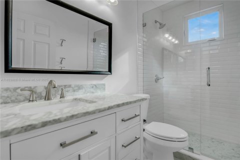 Casa en venta en Weston, Florida, 5 dormitorios, 253.62 m2 № 1836433 - foto 28