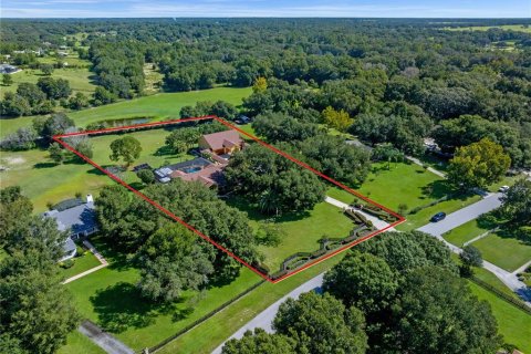Villa ou maison à vendre à Sorrento, Floride: 4 chambres, 310.11 m2 № 2092212 - photo 7